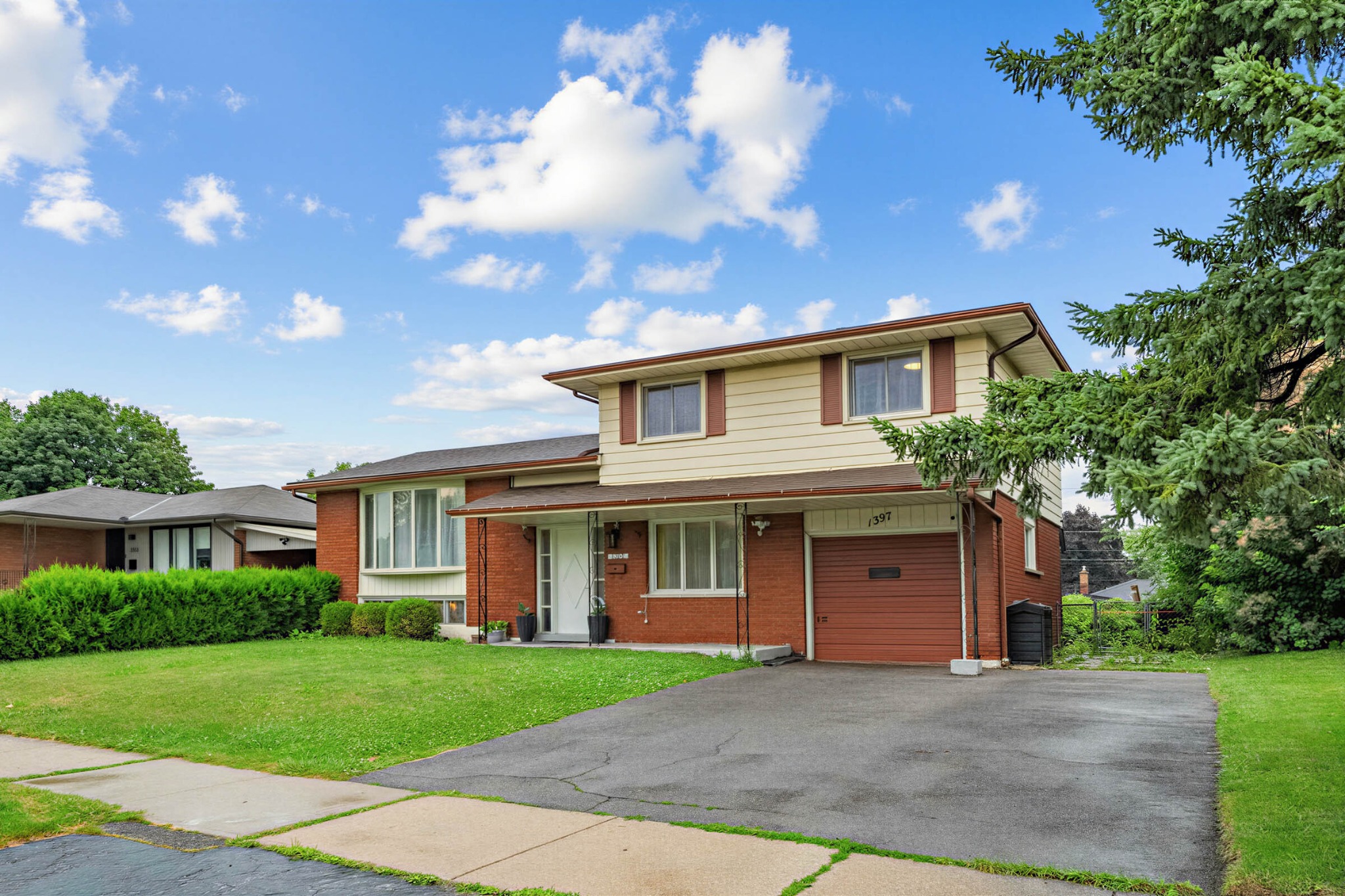 1397 Charles Drive, Burlington